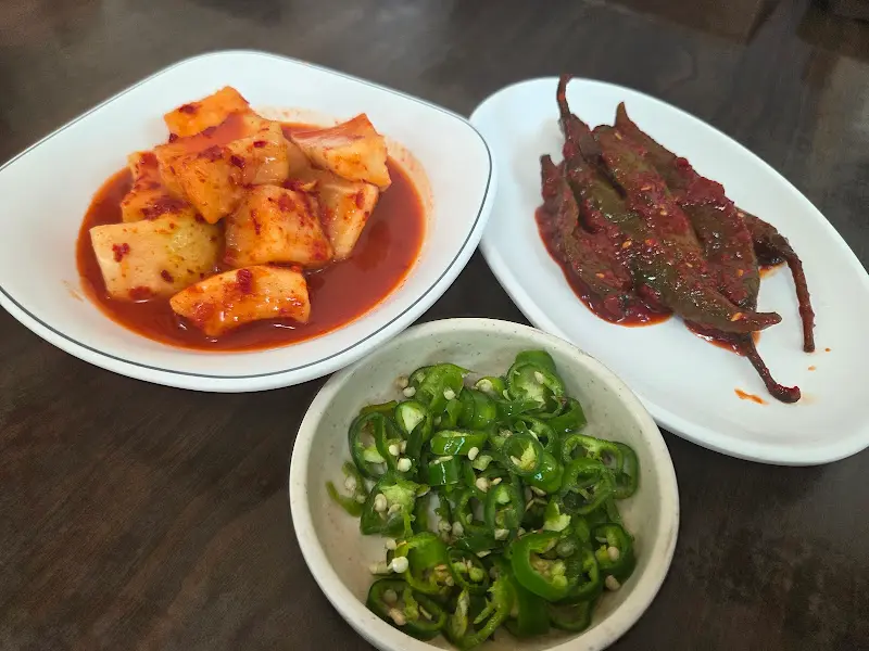 용마해장국의 밑반찬