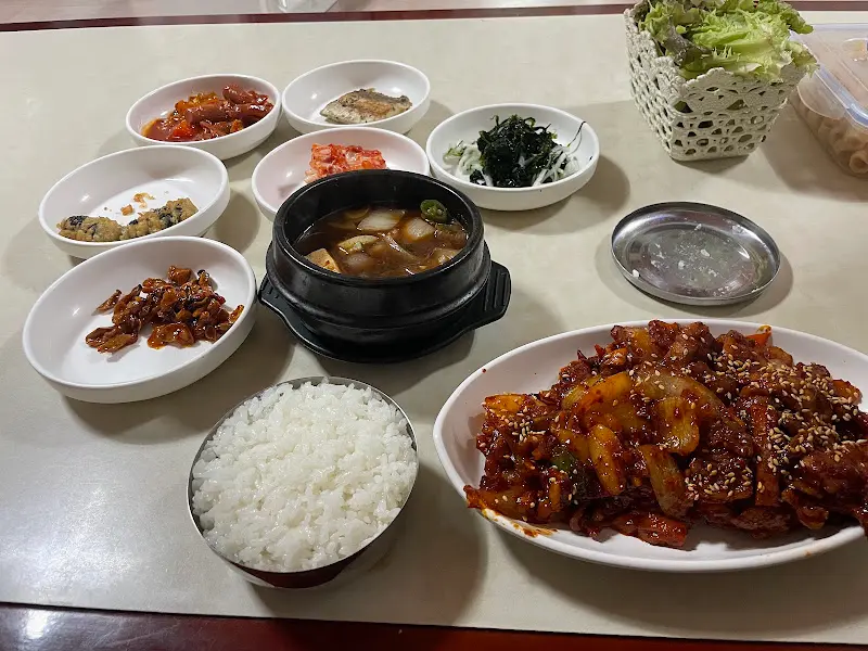 푸짐한 한 상 차림