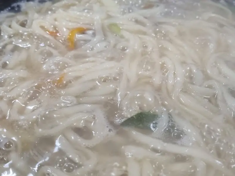 칼국수 면발