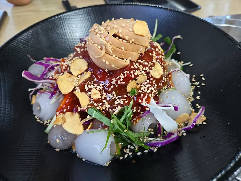 매콤새콤한 말고기 물회