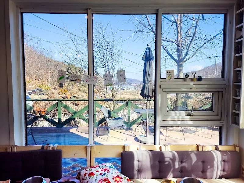 호산정 창밖 풍경