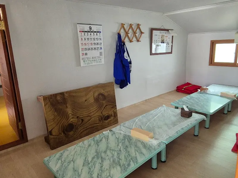 청송식당 방 내부