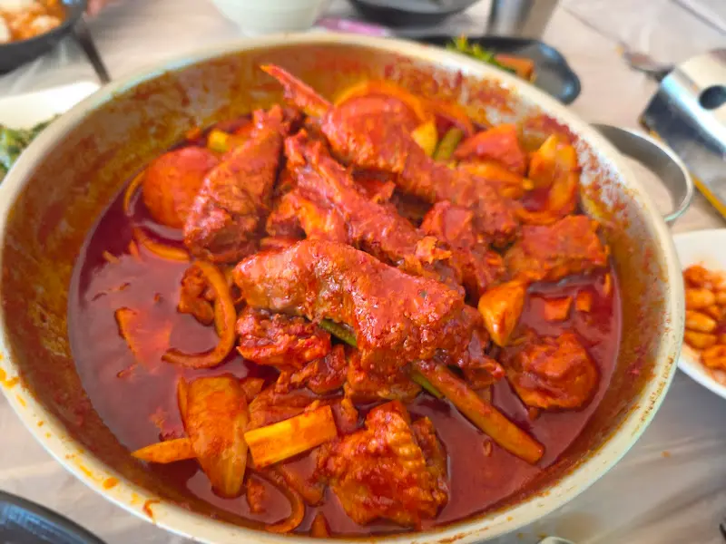 매콤한 닭볶음탕