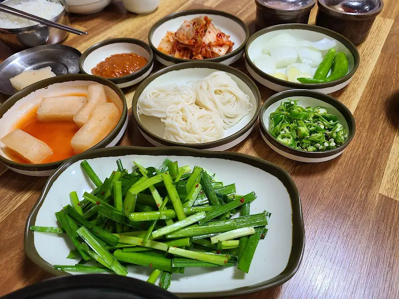 다채로운 밑반찬