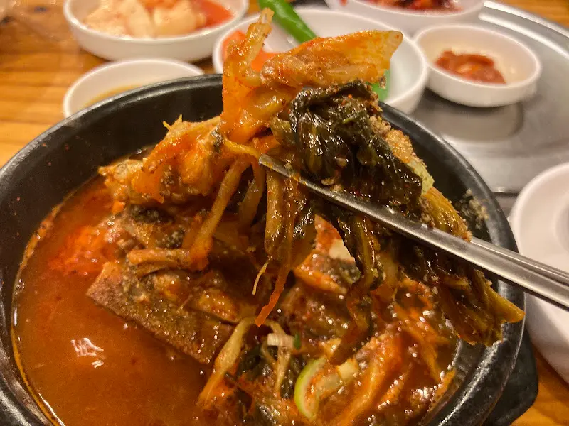 뼈와 시래기의 환상적인 조합