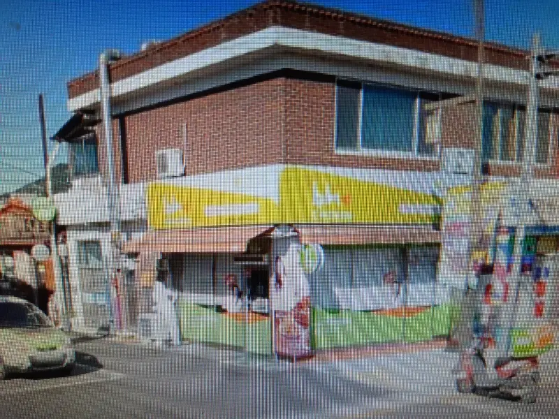 BHC 안산점 외관