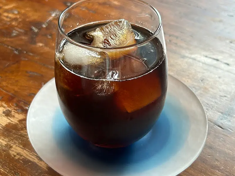 아늑하고 편안한 분위기의 실내 공간