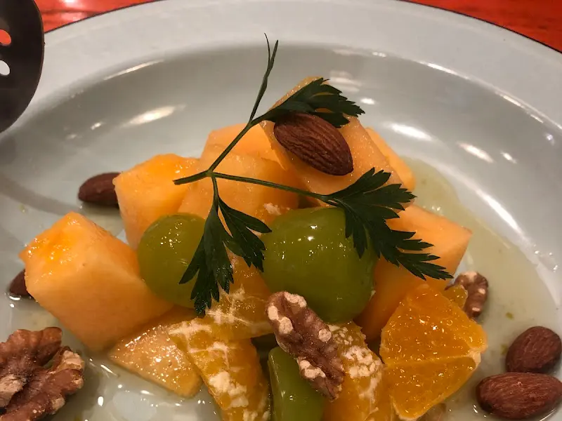 소박하면서도 세련된 테이블 세팅