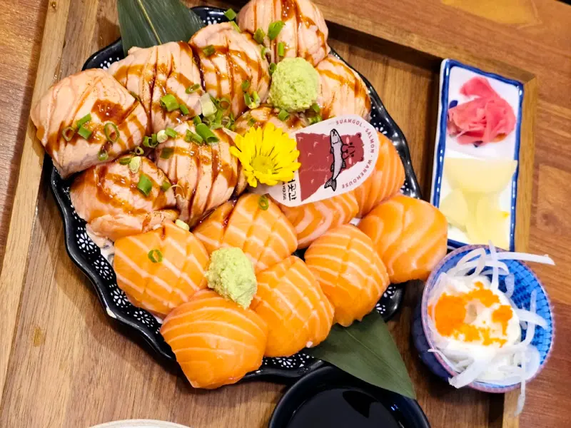 초밥 한 상 차림