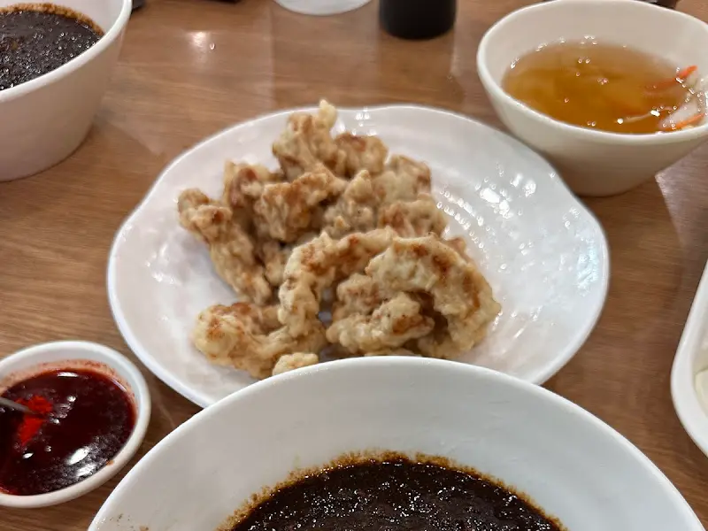 유니짜장과 탕수육