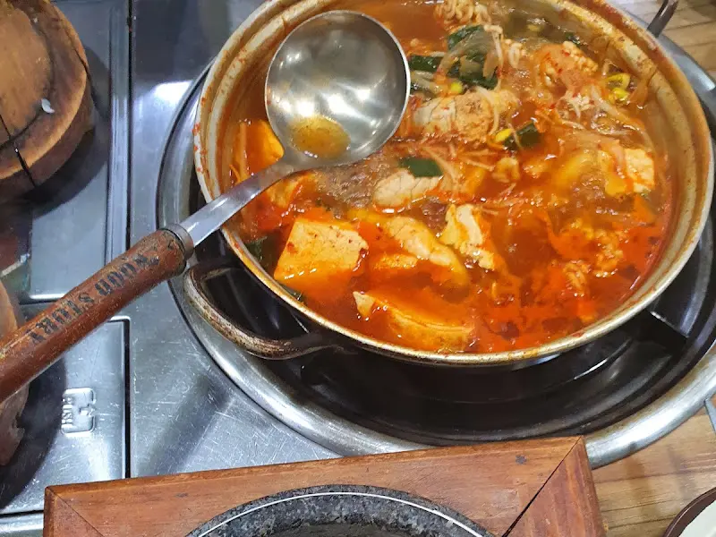 보글보글 끓는 알탕