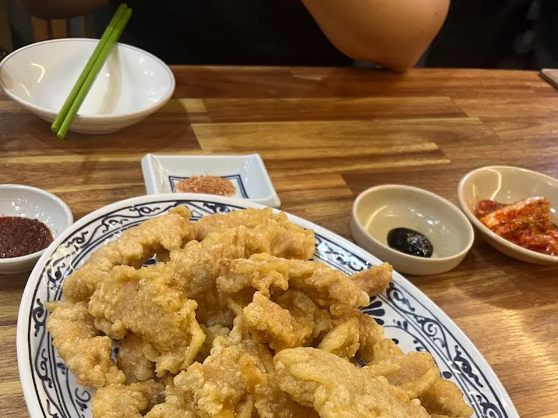 고기튀김과 곁들임