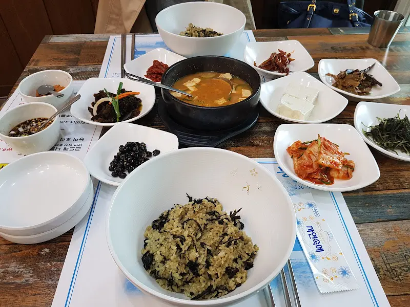 곤드레밥과 된장찌개