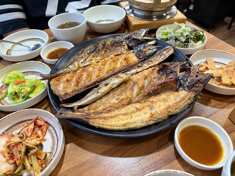 모듬 생선구이 한상 차림