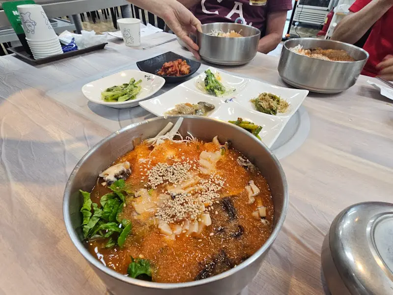 전복비빔밥과 밑반찬