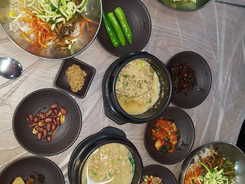 테이블 전체 샷