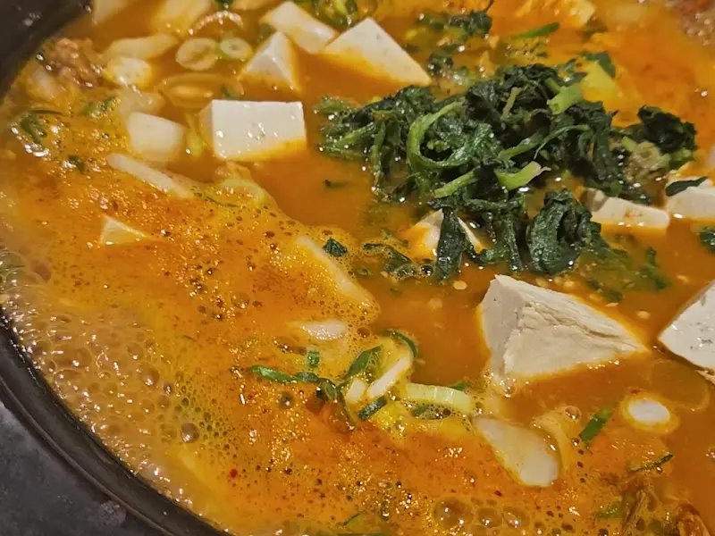 다몽집의 깊고 진한 된장찌개