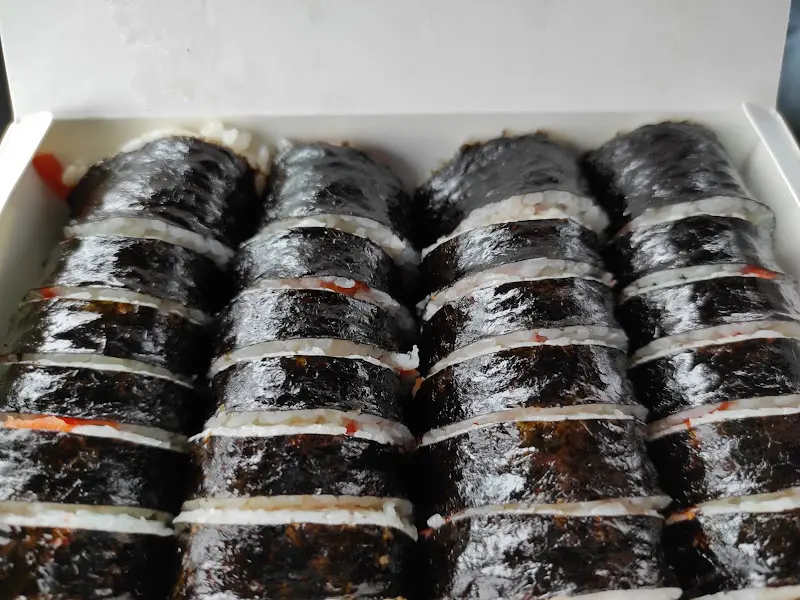 포장된 김밥 단면
