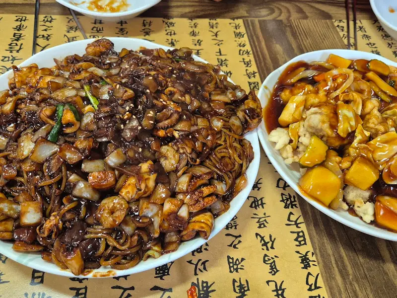 쟁반짜장과 탕수육