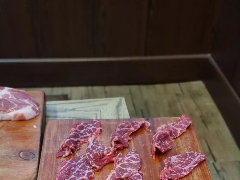 다양한 부위의 소고기