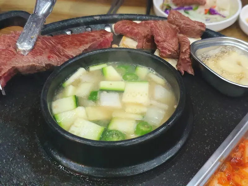 푸짐한 한 상 차림