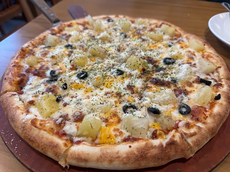 치즈온 파인애플 피자