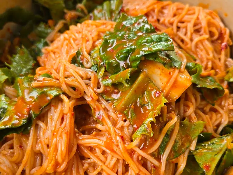 비빔국수 근접샷