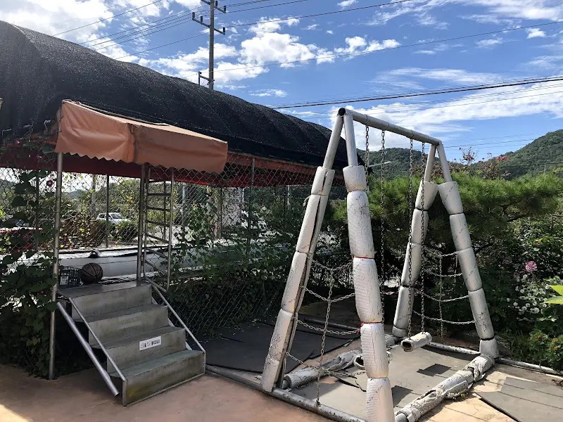 개운궁의 야외 놀이터