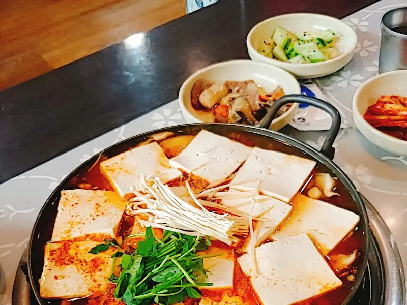 두부전골의 모습