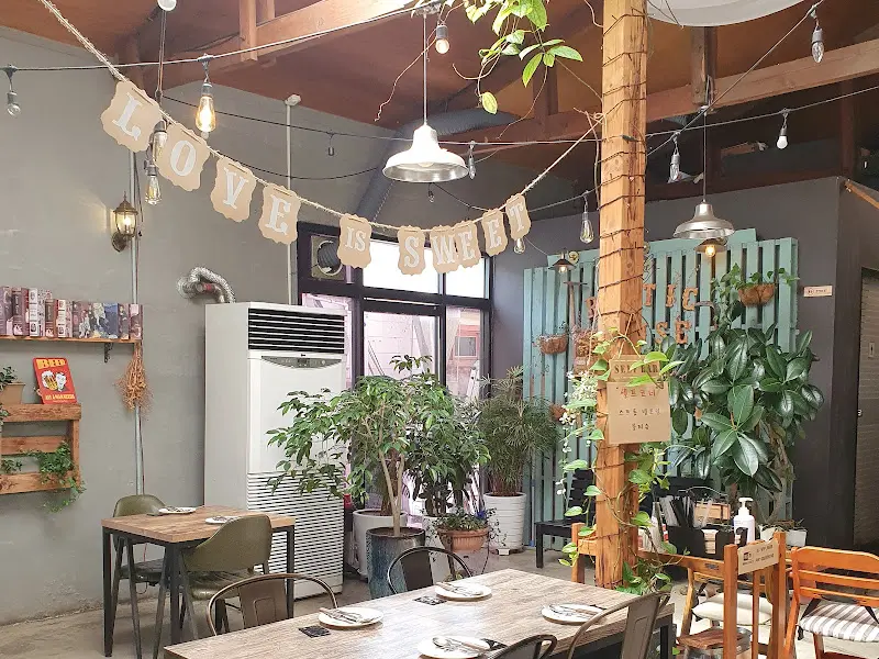 러스틱하우스 내부 인테리어