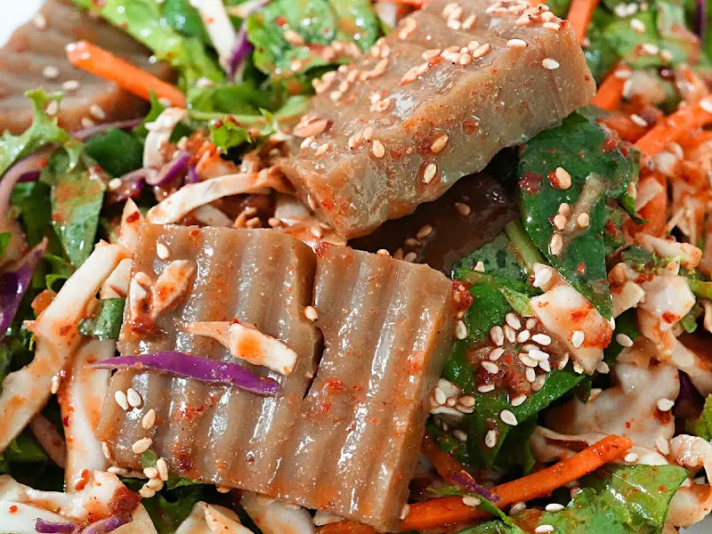 매콤새콤한 도토리묵