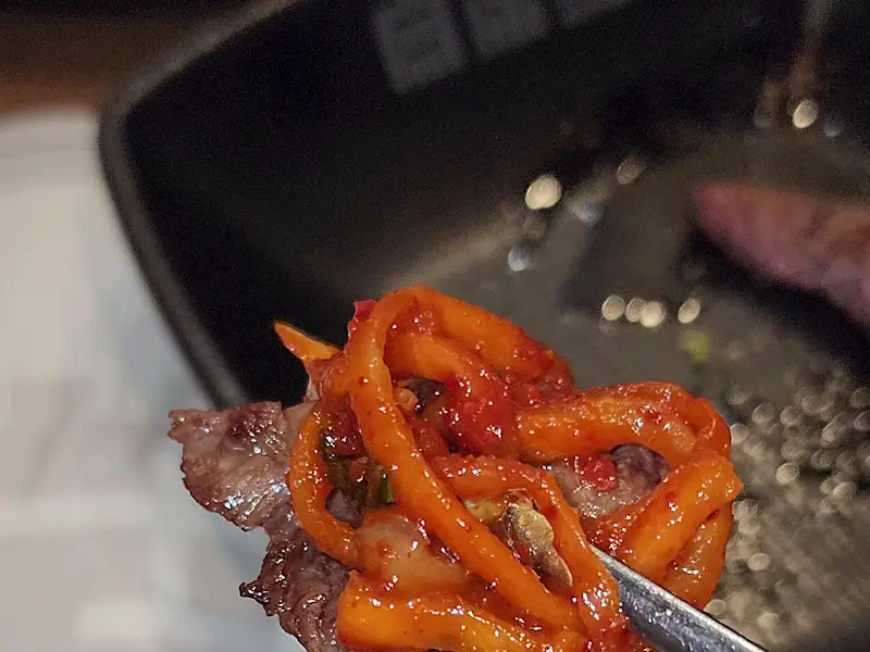 고기와 곁들여 먹는 반찬