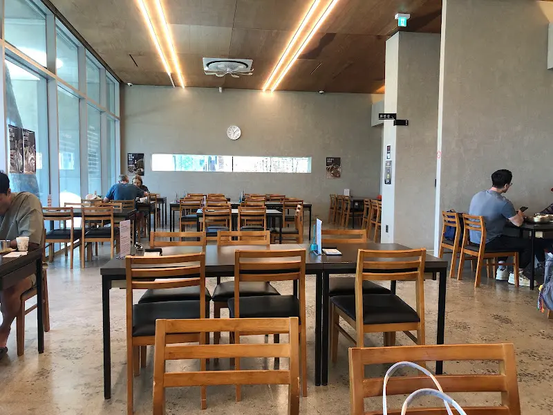 드르니국수 내부 전경