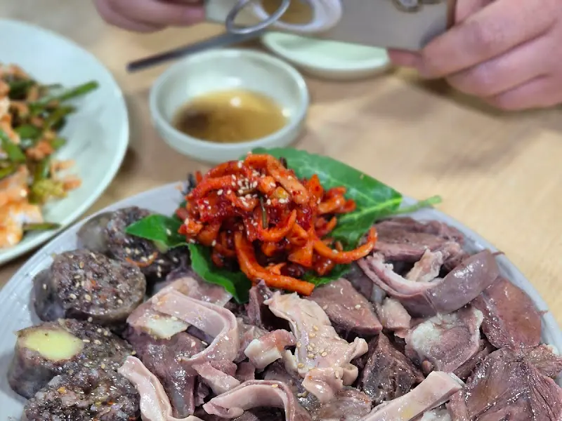 스페셜 모듬과 겉절이