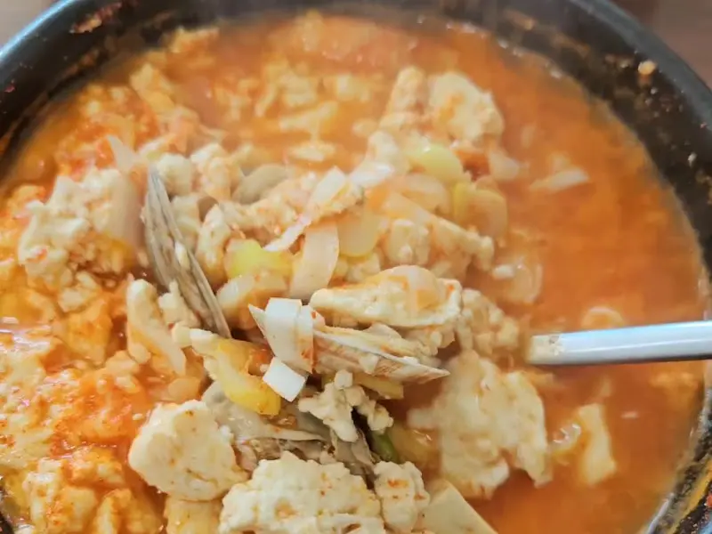 해물 순두부 확대샷