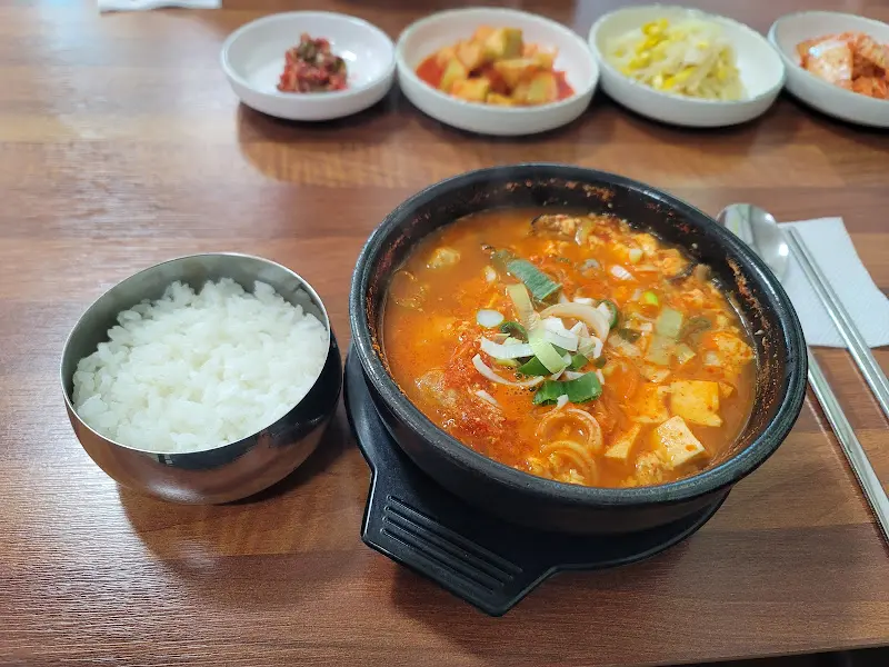 순두부와 밥