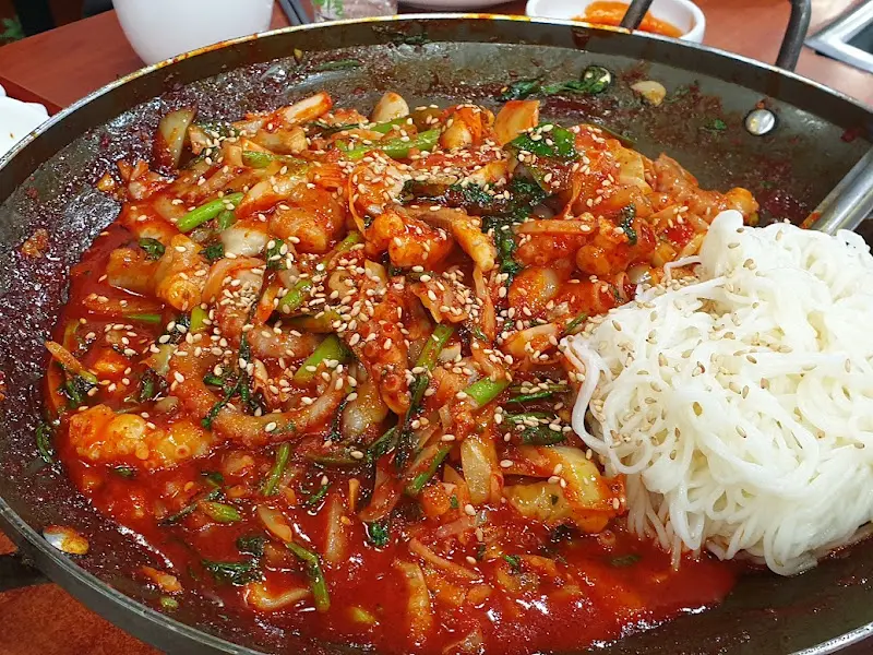 매콤한 낙지덮밥