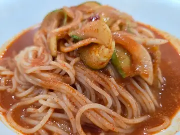 숨겨진 양주 보석, 온달면가에서 맛보는 인생 비빔국수 맛집 기행