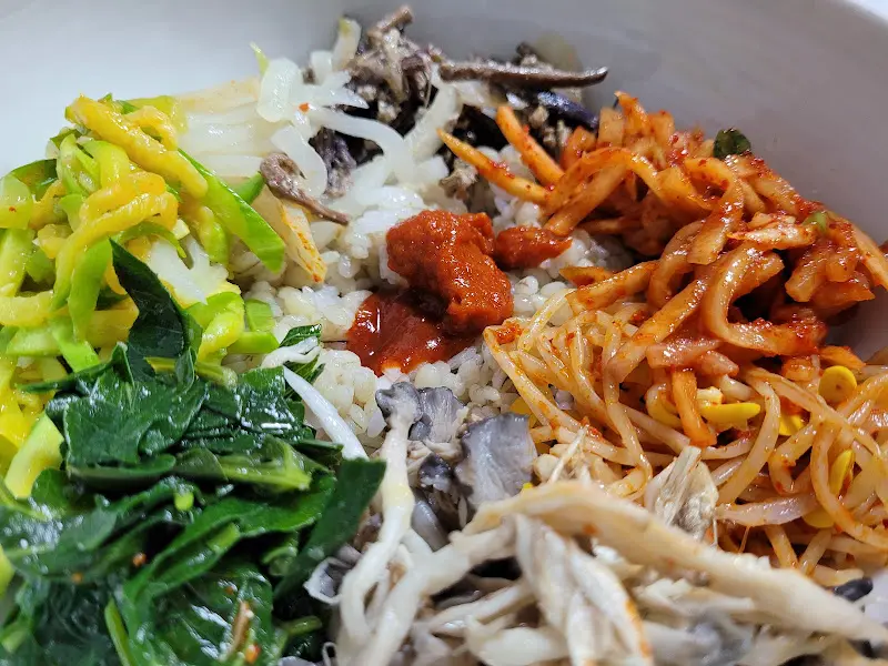맛있는 보리밥 비빔밥