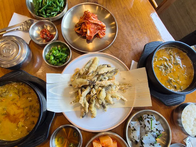 춘향골 남원추어탕 한상차림