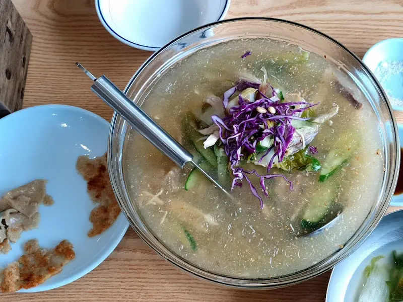 초계탕에 면 투하!