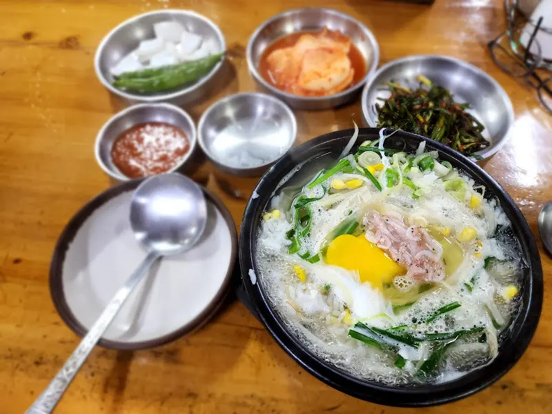 전라도국밥 순대국밥