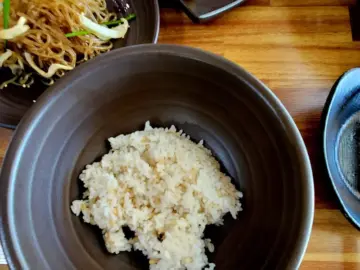 박원숙도 반한 그 맛, 홍천 샘터골에서 만나는 어머니 손맛 한정식 맛집 기행