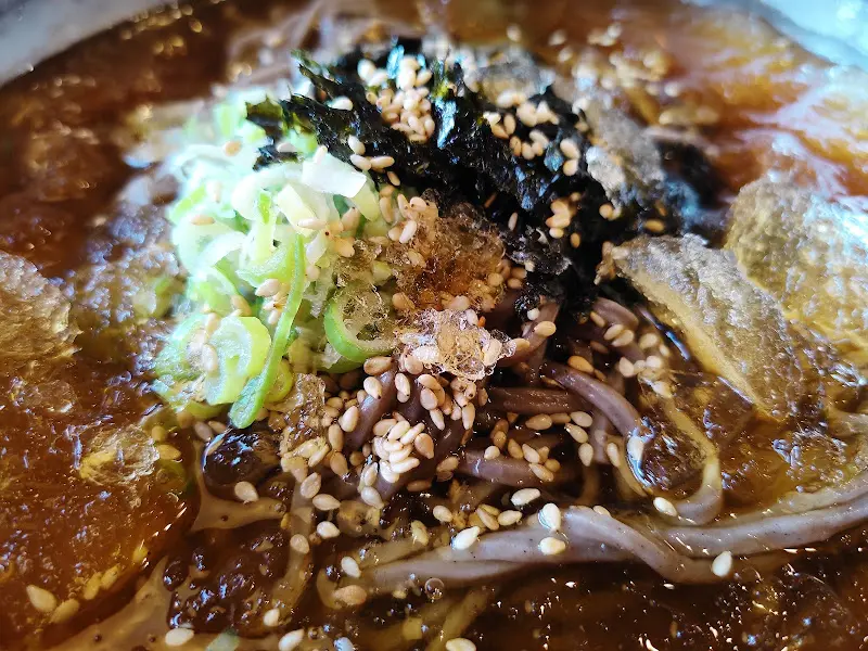 돈까스잔치 메밀소바 근접샷