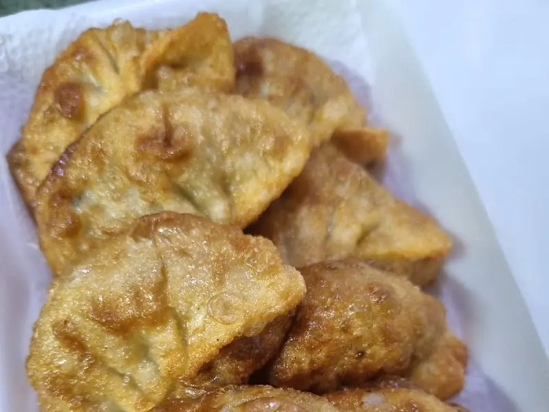 황금빛 군만두의 자태