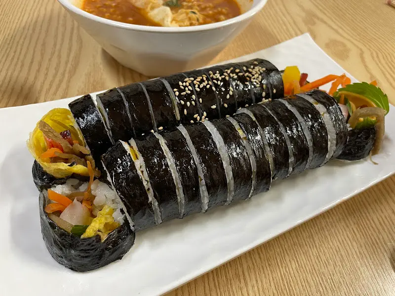 김밥과 라면