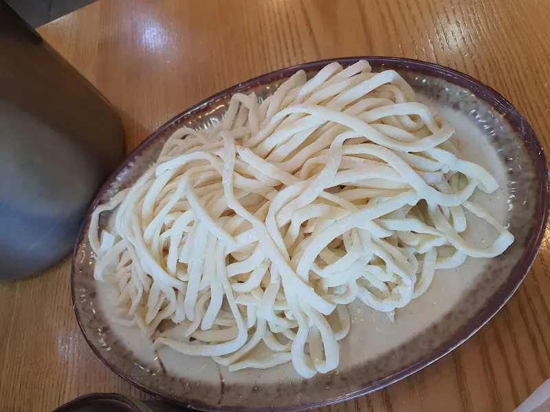 탱글탱글한 칼국수 면