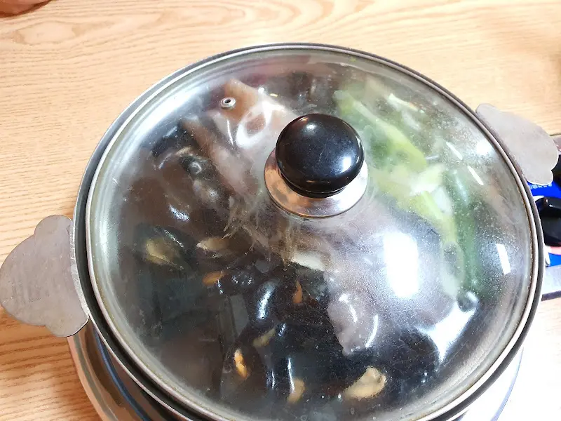 다시 봐도 푸짐한 해물칼국수