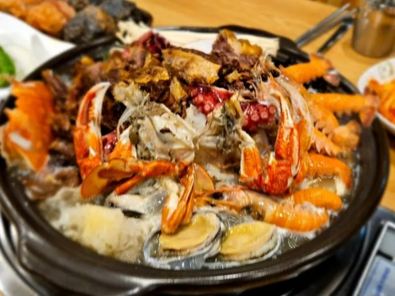 푸짐한 해물과 소갈비