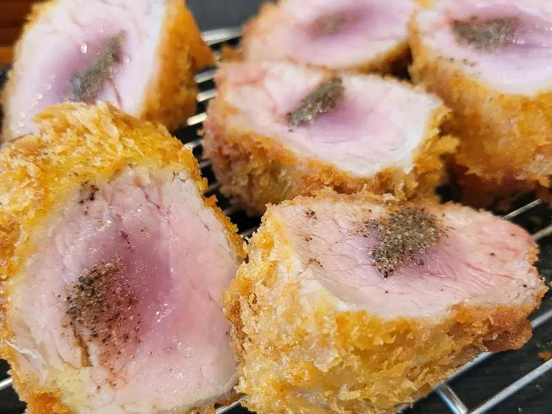 안심 돈카츠 단면